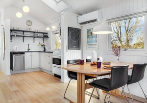 Welcome to this charming cottage with sea view close to the sea.