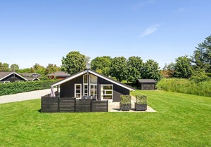 Welcome to this inviting vacation home near Øster Hurup Strand.