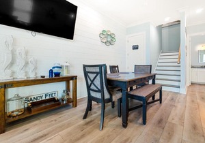 West Side Cottage #P