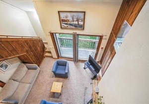 Whiffletree E8 3-Bedroom Condo with Ski Access, Shuttle, and Fireplace