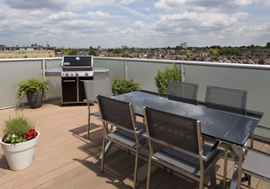 White Hill House 5 - Large Penthouse with Roof Terrace