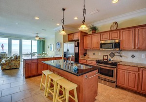 White Sands 8 (427) 4 bedroom/3 bathroom Gulf Front Townhouse