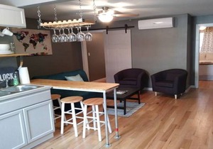 Wine Alley West Suite