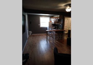Wine Alley West Suite