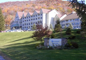 Wyndham Bentley Brook at Jiminy Peak ski in ski out