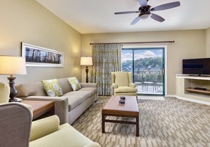 Wyndham Smoky Mountains Resort - Spacious 2BR - Pools Hot Tubs Dollywood