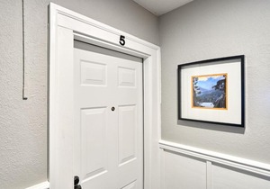 Yamhill Flats: Suite #5