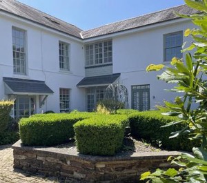 The Manor Hillfield Village 