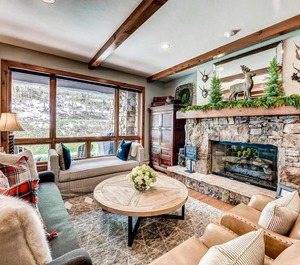 Bear Paw Lodge 
