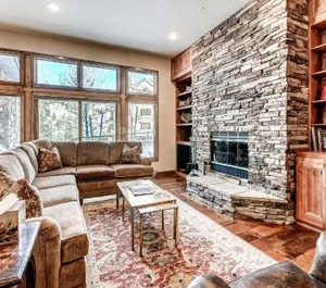 Highlands Townhome 