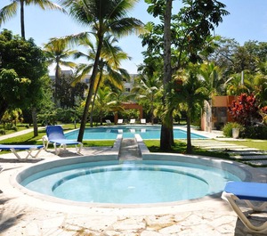 Resort Everything Cable 