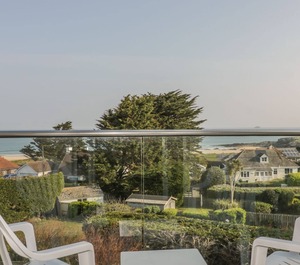 Sands Harlyn Cornwall 