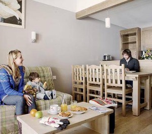 Foot Of The Slopes Swimming La Bresse 