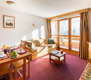 Foot Of The Slopes Swimming Ski Locker 