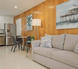 Renovated At Cottages 