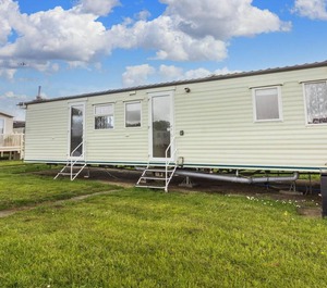 Evergreen B Clacton Sea 