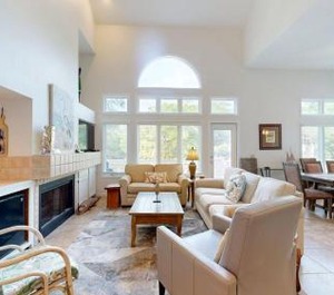 Huntington Villas 