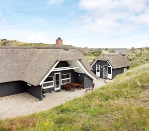 Holiday Henne Strand 