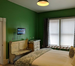 B Custom Breakfast Downtown Shelburne Vt 