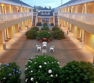 Comfort Meets Affordability At Guesthouse Enumclaw 