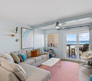 Holiday Surf Racquet Club 