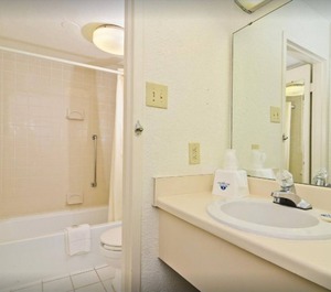 Americas Value Inn Wilson Ground 