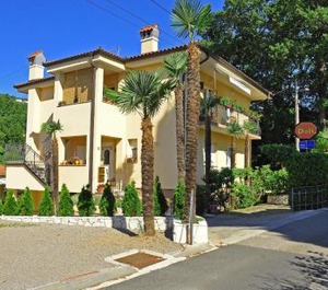 Holiday Opatija Persons 
