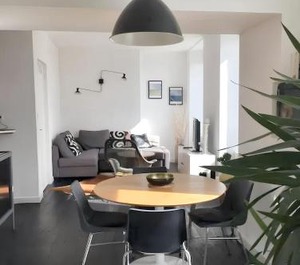 Chambre Avec Vue Sur La Mer Et À Granville Km Plage 