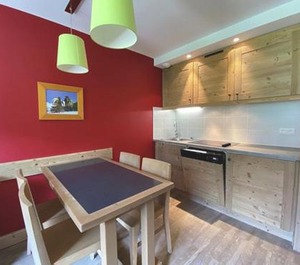 La Tania Pièces Personnes 