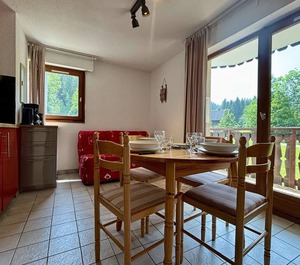 Châtel Persons 