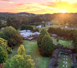 Aylmerton Cottage Southern Highlands Sundays 