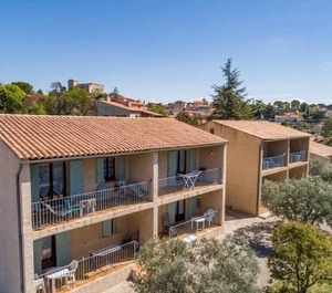 Étoiles Ana Lou Cigaloun 