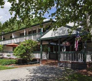 The Seasons Resort At Warren 