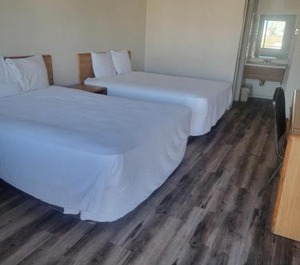 Economy Inn 