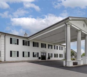 Parkside Inn 