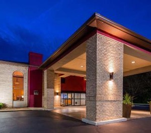 North Canton Inn Suites 