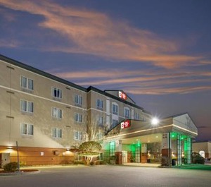 Pembina Inn Suites 