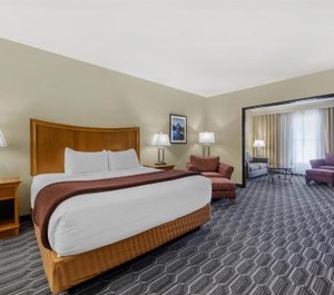 Chalet Hotel 