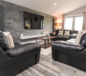 Box Tree Escapes Kirk 