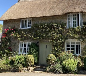 Yalbury Cottage 