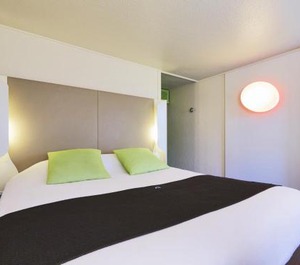 Campanile Versailles 