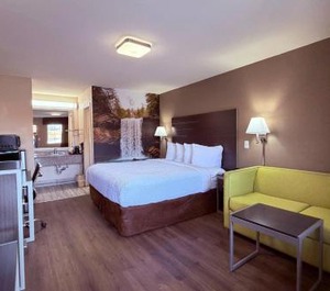 Athens Inn 