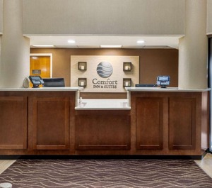 Comfort Inn Suites Hamilton Place 