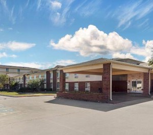 Comfort Inn Red Oak 