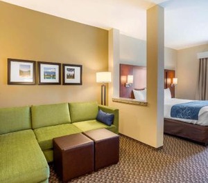 Comfort Suites Burlington 