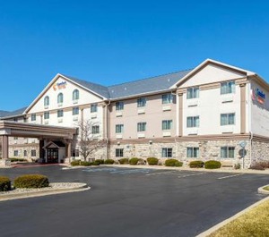 Comfort Suites Stevensville Joseph 