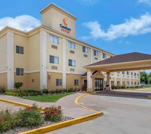 Comfort Suites Terre Haute University 