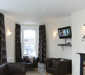 Cotswolds Valleys Accommodation Bell Use Holiday 