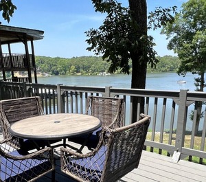 Cottage Lakefront Kentucky 