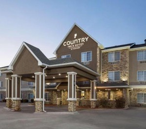 Inn Topeka West 